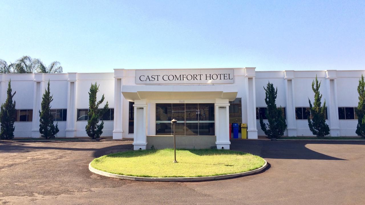 Cast Comfort Hotel Paranaiba ภายนอก รูปภาพ